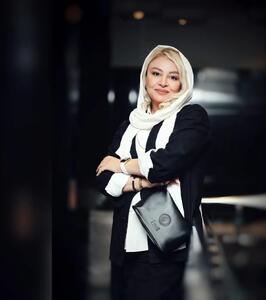 تیپ دهه شصتی مه‌لقا باقری و ژاله صامتی در کنار عطاران