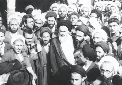 سرمقاله جوان/ امام احیاگر نقش تاریخی و اجتماعی روحانیت