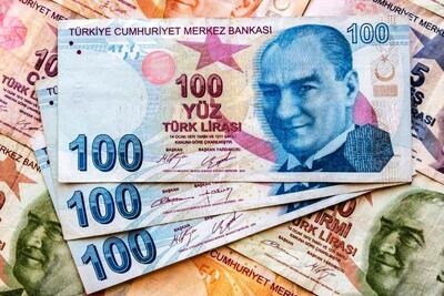 تغییر مسیر بازار ارز تهران/ لیر گران شد