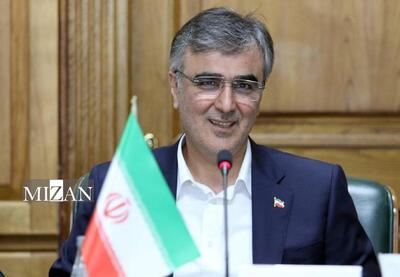 رئیس‌کل بانک مرکزی وارد پکن شد
