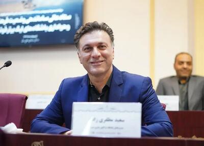 مظفری‌زاده لیگ نخبگان را به زنوزی تبریک گفت - پارس فوتبال