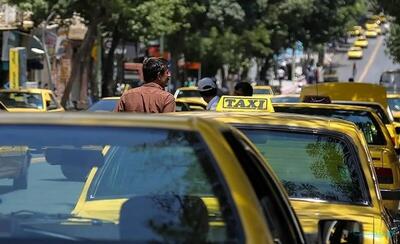 دستگاه کارتخوان در اختیار رانندگان تاکسی قرار می‌گیرد - پیوست