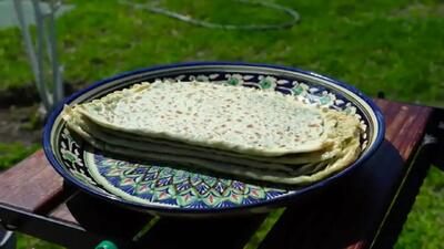 سفر به داغستان؛ آشپزی روستایی با کُتاب سنتی و سبزیجات بهاری + فیلم
