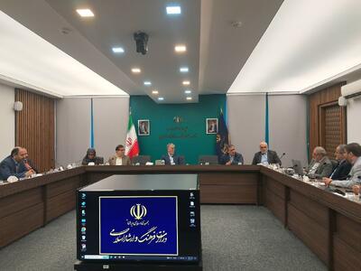 بررسی مسائل و چالش‌های هنر‌های تجسمی