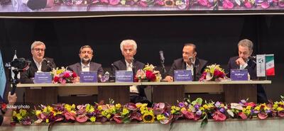 قیمت گذاری دستوری بحران مالی خودروسازان را جدی تر کرد| توسعه ملی در گرو نجات صنعت خودرو