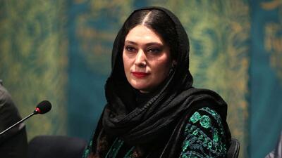 سودابه بیضایی با لباسی شاد در فضای متفاوت + عکس