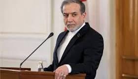 تصویر دیدار عراقچی با سه وزیر خارجه پیشین مصر در رستوران