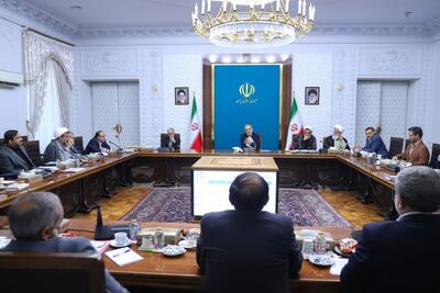 پزشکیان: چرا یک مسئول باید به خود اجازه دهد که به مردم دروغ بگوید