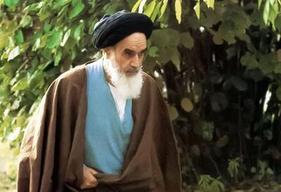 تندروها برای نابود کردن دستاوردهای امام خمینی هجوم آورده‌اند