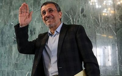 تصویری از محمود احمدی‌نژاد قبل از خروج از ایران