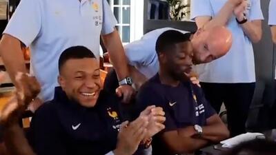 تبریک قهرمانی PSG در اردوی فرانسه،؛ چهره ناراحت تورام و خنده‌های امباپه!