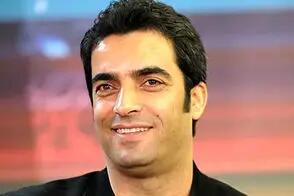 گرد پیری بر چهره منوچهر هادی نشست