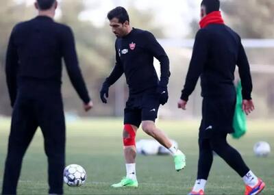 تغییر در لیست مازاد پرسپولیس؛ وحید امیری ماندنی شد