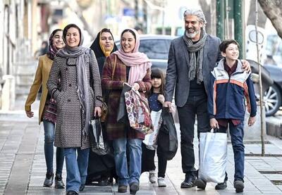 عکس صمیمانه بازیگران همگناه لو رفت/ عکس آقای بازیگر در کنار ساقی حاجی پور