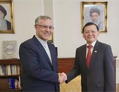 گسترش همکاری‌های دریایی و هوانوردی محور دیدار نمایندگان ایران و سنگاپور در لندن
