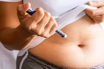 استفاده از آمپول‌های تزریقی برای لاغری؛ آری یا خیر؟