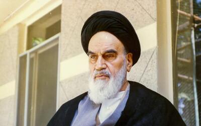 مردم‌باوری و مبارزه با استکبار امام راحل، الگوی راهبران آزاده جهان شد