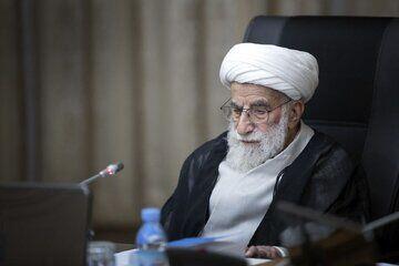آیت‌الله جنتی در ۴۵ سالگی/عکس