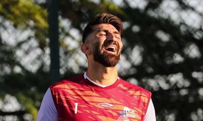 عکس| بیرانوند سند رو کرد؛ من دانشجو هستم این هم کارتم!