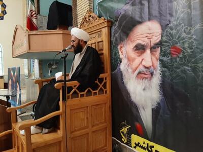 حرکت امام راحل جهان اسلام را بیدار کرد