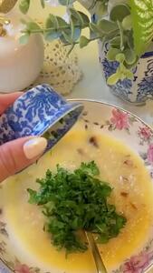 نان سیر و کره، نانی ترد و خوشمزه برای میان وعده های خود + فیلم