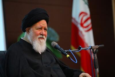 مکتب امام خمینی (ره)، فراتر از زمان و مکان/ روایت آیت‌الله علم‌الهدی از ۳۶ سال زندگی دوم امام (ره)