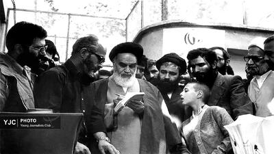 عکس‌های تاریخی حضرت امام خمینی (ره) به مناسبت سالروز رحلت رهبر کبیر انقلاب اسلامی _ ۴