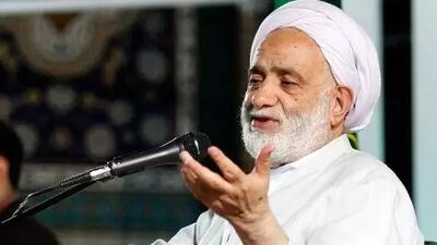 همنشینی حجت الاسلام قرائتی با قائم مقام دفتر رهبر انقلاب در جوار حرم امام خمینی