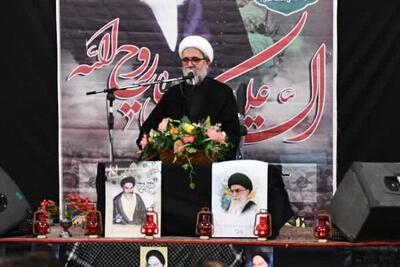 قیام ۱۵ خرداد، نقطه آغاز نهضت امام و احیای هویت ملت ایران بود