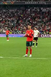 واکنش رونالدو به مسی مسی گفتن هواداران آلمان