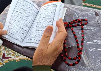 آئین پرفیض دعای عرفه در گناوه برگزار شد