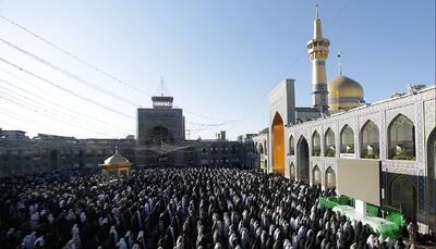 اقامه نماز عید قربان در حرم مطهر رضوی