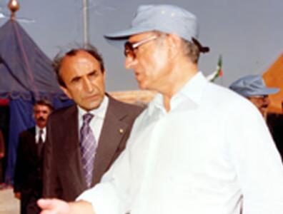 یادداشت‌های علم، شنبه ۱۳ خرداد ۱۳۵۱: شاه گفت این نفتی‌ها آن قدر .... گشاد هستند که بالاخره به هر فلاکت و دیوثی راضی می‌شوند