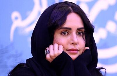 تصویر جدید الناز شاکردوست با کیف مایکل کورس