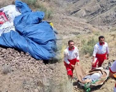سقوط پاراگلایدر در منطقه الموت غربی