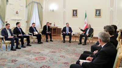 پزشکیان در دیدار وزیر خارجه قزاقستان: ایران آماده گسترش روابط همه‌جانبه با قزاقستان است
