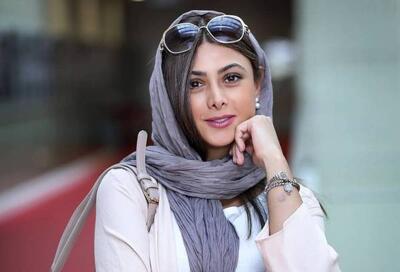 نگاه روز | شباهت خیلی زیاد آزاده صمدی به مادر زیبایش
