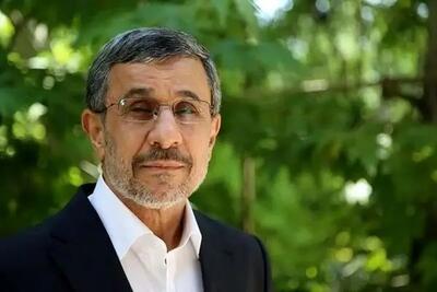 هشدار محمد مهاجری درباره احمدی‌نژاد: اگر ادعا کرد امام‌ زمان یا حتی خداست، تعجب نکنید