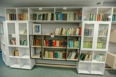 اهدای آثار نادر ابراهیمی به موزه این نویسنده توسط نشر امیرکبیر
