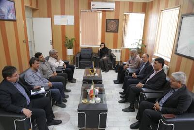 لزوم حمایت از اقشار کم‌برخوردار و صنایع اولویت مدیر جدید برق اردکان