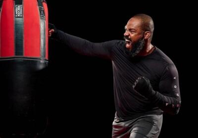 دو پادشاه UFC در انتظار نبردی تاریخی - پارس فوتبال