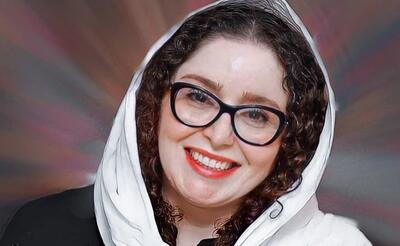 فیلم حرکت دور از انتظارِ ژاله صامتی در یک مراسم ختم!