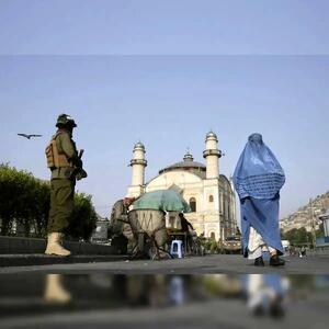 واکنش رهبر طالبان به منع سفر به آمریکا برای اتباع افغانستان