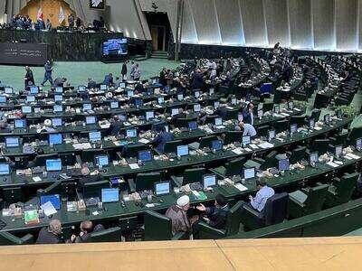 از بیمه کامیون‌داران تا حواشی دو و میدانی/ هشت وزیر به مجلس می‌آیند