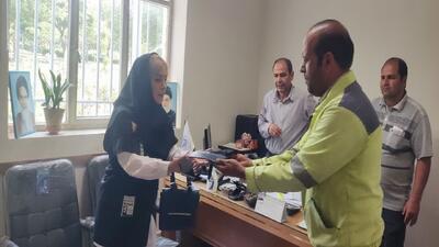 پاکبان زنجانی کیف حامل اقلام قیمتی را به صاحبش برگرداند