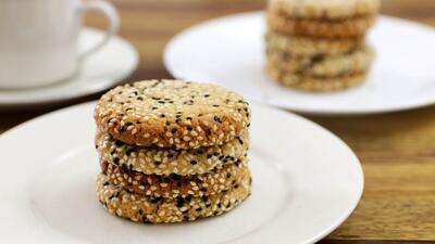 طرز تهیه کوکی ارده؛ یک میان‌وعده مقوی و رژیمی