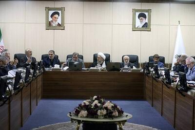 در صورت بازگشت تحریم‌های شورای امنیت، پیوستن به دو کنوانسیون پالرمو وCFTموجب کاهش ریسک‌های مالی و افزایش اعتماد بین‌المللی نسبت به شفافیت نظام مالی ایران می شود/این اقدام حتی در دوران تحریم‌های احتمالی جدید، منافع راهبردی و اقتصادی برای کشور دارد/می‌گویند در قبال پذیرش این کنوانسیون‌ها در مذاکرات از امریکا امتیاز بگیرید؛ آنها به هیچ وجه خواستار الحاق ما به این دو کنوانسیون نیستند