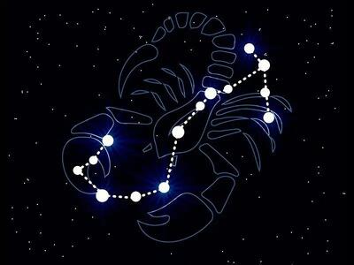 تصویری جذاب از پدیده قمر در عقرب