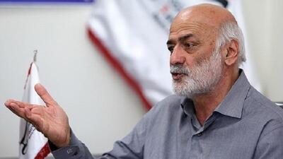 قلعه نویی توپ را به زمین جوانان می اندازد/ برنامه ریزی برای جام جهانی نداریم - پارس فوتبال