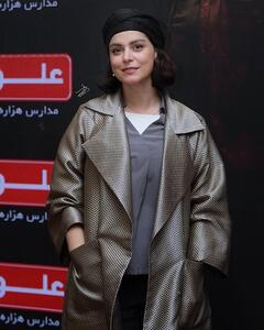 عکس استایل جنجالی غزل شاکری در اکران مردمی «رها»